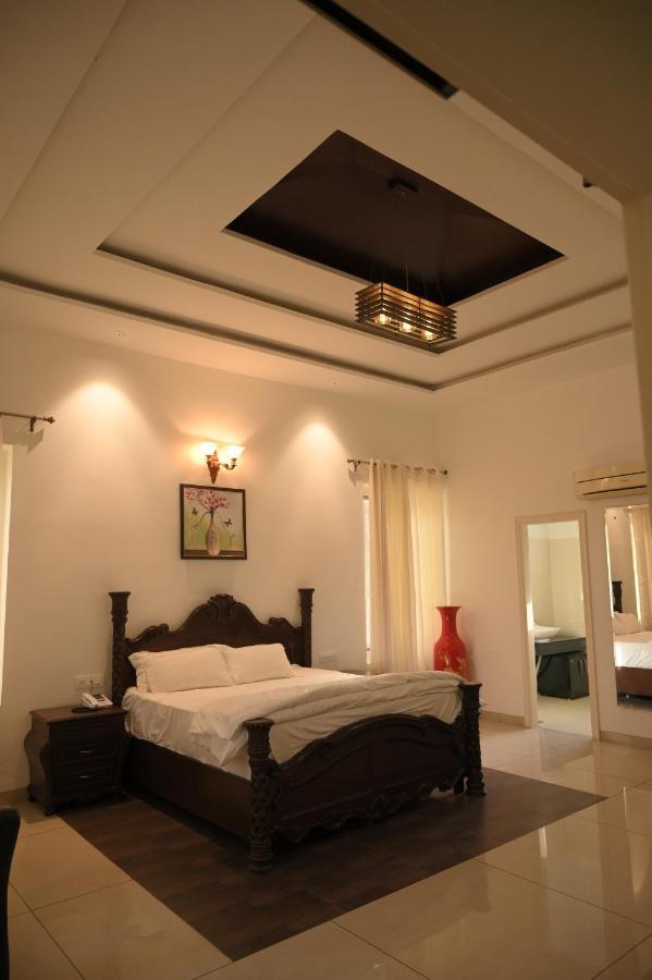 Kamal Resorts - The Luxury Of Being Yourself Ludhiana Eksteriør bilde